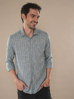 Crocodile - Men Grey Regular Fit Stripes Shirt