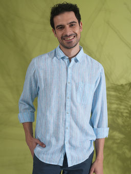 Crocodile - Men Blue Regular Fit Stripes Shirt