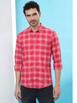 Crocodile - Men Red Slim Fit Checks Shirt