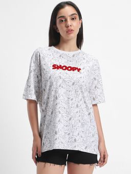 Bewakoof - Official Peanuts Women's White All Over Snoopy Printed Oversized T-shirt