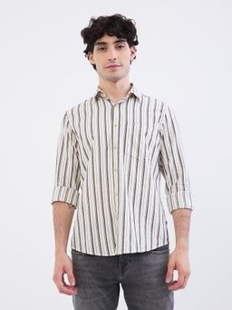 Spykar - Green Slim Fit Casual Shirt