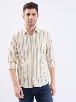 Spykar - Powder Yellow Slim Fit Casual Shirt