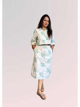 CUSTARD - Women Cotton White and Green Embroidered Co-Ord Set