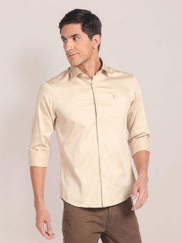 U.S. POLO ASSN. - Cutaway Collar Solid Shirt