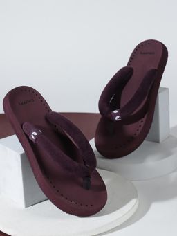 Chupps - Women Plush Recovery Comfort Sliders - Purple