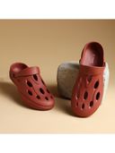Maroon color option, Currently selected