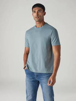 Levi's - Men's Blue Solid Regular Fit T-Shirt