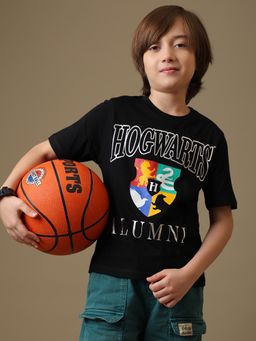 Kidsville - Black Official Hogwarts Alumni Boy's Printed Regular Fit T-Shirt