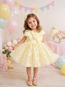 Yellow color option, Currently selected