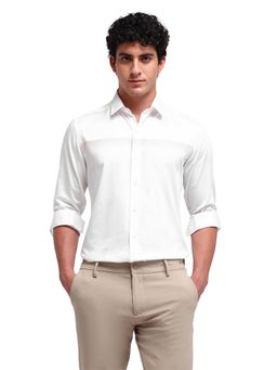 Arrow Newyork - Men White Solid Full Sleeves Collar Neck Formal Shirt