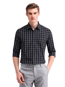 Arrow - Men Black Checks Full Sleeves Collar Neck Formal Shirt
