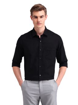 Arrow - Men Black Solid Full Sleeves Collar Neck Formal Shirt