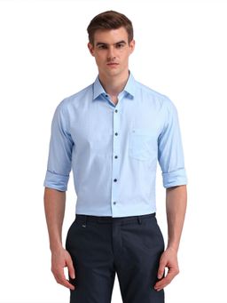 Arrow - Men Blue Solid Full Sleeves Collar Neck Formal Shirt