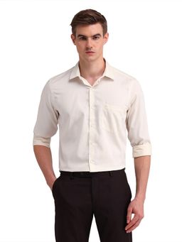 Arrow - Men Beige Solid Full Sleeves Collar Neck Formal Shirt