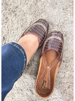 Desi Colour - Leather Basic Brown Juttis