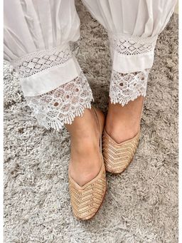 Desi Colour - Leather Nude Zari Work Juttis