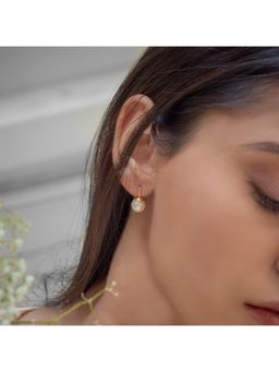 MUSE - Classic Perla Drop Earrings