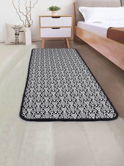 Saral Home - Cotton Anti-Skid Bedside Runner-Black-45X120 Cm