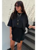 Black color option, Currently selected