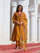 Yellow color option, Currently selected