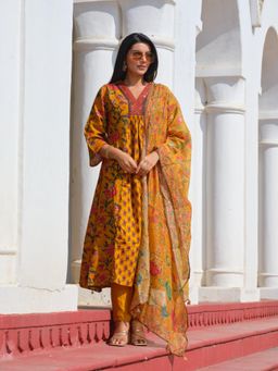 Gahan - Womens Yellow V-Neck Rayon Anarkali Kurta with Pant & Dupatta