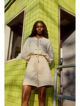 Muvazo - Minimal Terrain Beige Top With Short Co-Ords