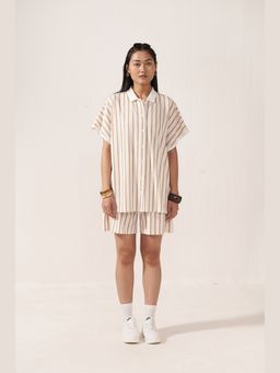 Muvazo - Golden Sunbeam White Shirt With Tank Top And Short Co-Ords