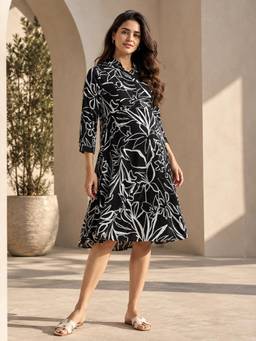 MomToBe - Botanical Maternity Midi Dress