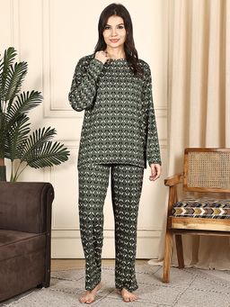 Kanvin - Women Green Printed Full Sleeves Night Suit