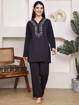 Kanvin - Women Navy Blue Printed Full Sleeves Night Suit