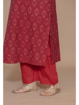 The Indian Ethnic Co. - Yashi Red Solid Cotton Flex Straight Pant