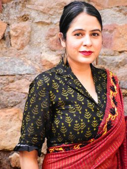 Sundarii - Crossing - Ikat Handwoven Stitched Blouse