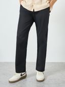 Black color option, Currently selected
