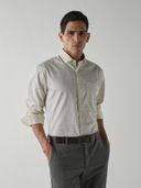 Off White color option, Currently selected