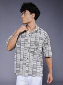 Off White color option, Currently selected