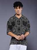 Black color option, Currently selected