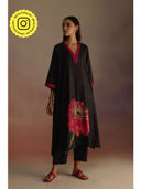 Black color option, Sold out, Currently selected