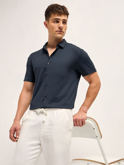 The Bear House - Blue Solid Slim Fit Water Repellent Performance Shirt