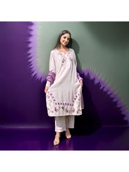 Phulkari Forever - Lavender Phulkari Kurta with Pant and Dupatta (Set of 3)