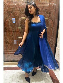 Swtantra - Peacock Satin Sleeveless Anarkali Kurta and Pant with Dupatta