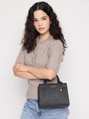 Black color option, Sold out, Currently selected