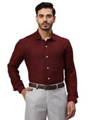 Maroon color option, Currently selected
