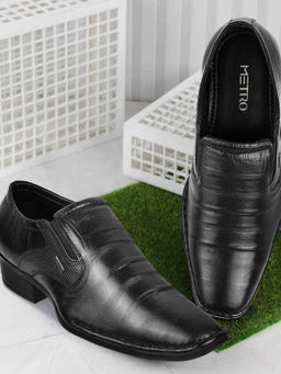Metro - Men Black Formal Loafers