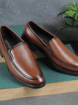 Metro - Men Tan Formal Loafers
