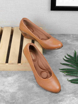 Mochi - Women Tan Casual Pumps