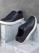 Navy Blue color option, Currently selected
