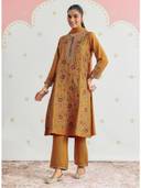 Mustard color option, Currently selected