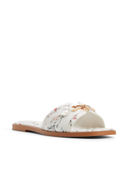 White color option, Sold out, Currently selected