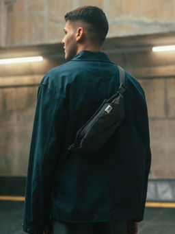 DailyObjects - Unisex Charcoal Flare Fanny Pack