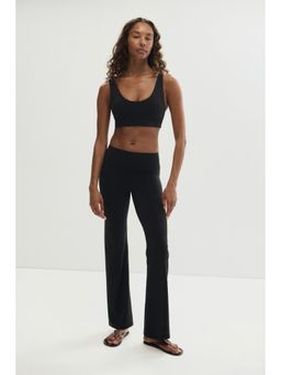 H&M - MOVE Women Black Sculptmove Flared Sports Leggings